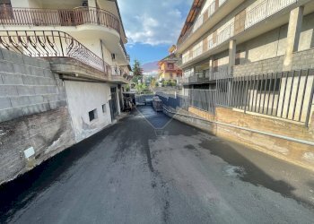 Edificio all\'aperto - Laboratory via aldo moro
28, Santa Maria di Licodia - photo 28