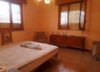 Camera - Shed via str. 61
5, Giarre - photo 18