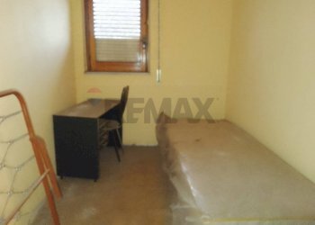 Camera - Shed via str. 61
5, Giarre - photo 19