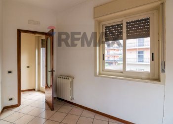 Stanza vuota - Trilocale Via Regione Siciliana
 
35, Mascalucia - foto 16