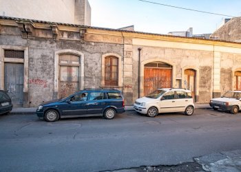 Edificio all\'aperto - Casa indipendente viale libertà
 
60, Paterno - foto 2
