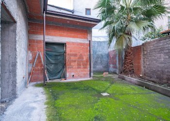 Casa all\'aperto - Casa indipendente viale libertà
 
60, Paterno - foto 8