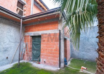 Casa all\'aperto - Casa indipendente viale libertà
 
60, Paterno - foto 11