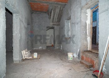 Stanza vuota - Casa indipendente viale libertà
 
60, Paterno - foto 17