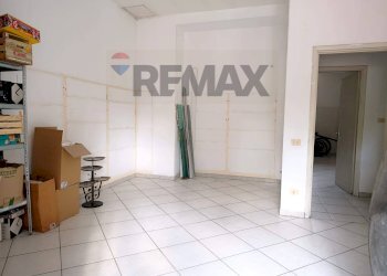 Stanza vuota - Cafeteria - Cold Bar Corso Ara di Giove
70, Pedara - photo 21