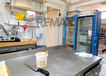 Cucina - Cafeteria - Cold Bar Corso Ara di Giove
70, Pedara - photo 26