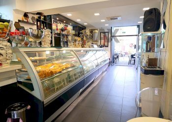 Cucina - Cafeteria - Cold Bar Corso Ara di Giove
70, Pedara - photo 36