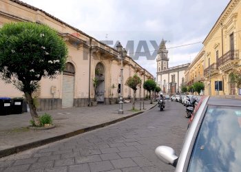 Edificio all\'aperto - Cafeteria - Cold Bar Corso Ara di Giove
70, Pedara - photo 44