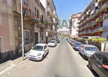 Edificio all\'aperto - Box Via De Caro
 
83, Catania - foto 18