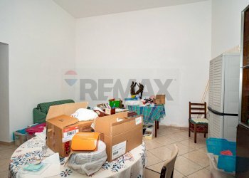 Camera / camera da letto - Negozio via circumvallazione
503, Paterno - foto 15