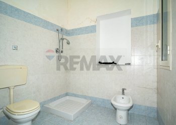 Bagno - Negozio via circumvallazione
503, Paterno - foto 17
