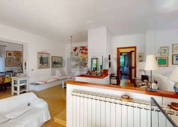 Soggiorno - Villa Via Giotto, Borgo Ticino - photo 8