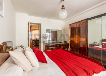 Camera / camera da letto - Three-room apartment Via Fratelli Palli
 
2, Alta Valle Intelvi - photo 14