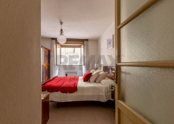 Camera / camera da letto - Three-room apartment Via Fratelli Palli
 
2, Alta Valle Intelvi - photo 15