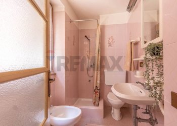 Bagno - Three-room apartment Via Fratelli Palli
 
2, Alta Valle Intelvi - photo 17