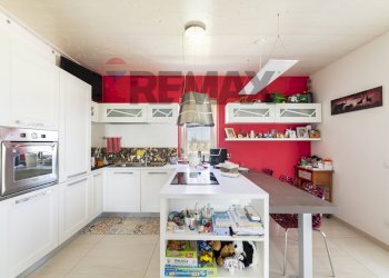 Cucina - Casa indipendente Via Monte Schiavo
 
19/A, Maiolati Spontini - foto 8