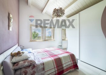 Camera / camera da letto - Casa indipendente Via Monte Schiavo
 
19/A, Maiolati Spontini - foto 9