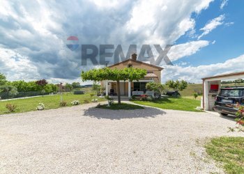 Casa all\'aperto - Casa indipendente Via Monte Schiavo
 
19/A, Maiolati Spontini - foto 17