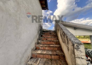 Scale - Casa indipendente LOC FONTE D'ORO
 
59, Montefalco - foto 8