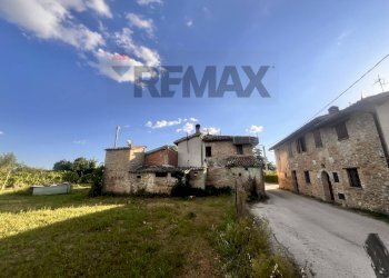 Casa all\'aperto - Casa indipendente LOC FONTE D'ORO
 
59, Montefalco - foto 33