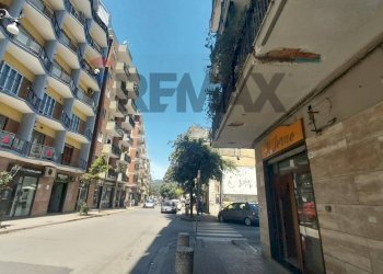 Edificio all\'aperto - Commercial Premises via Trento
 
101a, Salerno - photo 4