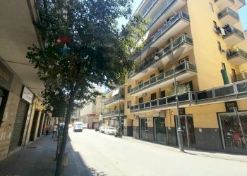 Edificio all\'aperto - Commercial Premises via Trento
 
101a, Salerno - photo 7