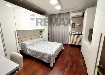 Camera / camera da letto - Quadrilocale Via Giovanni Bovetti
6, Torino - foto 3