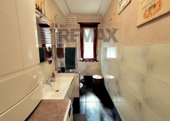 Bagno - Quadrilocale Via Giovanni Bovetti
6, Torino - foto 17