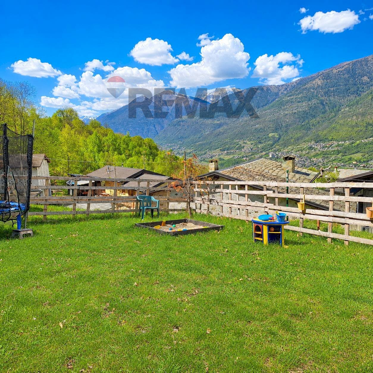 Vista delle montagne - Baita via Albareda
 
snc, Ponte in Valtellina - photo 1