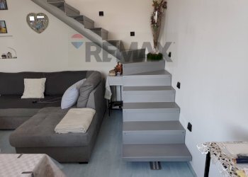 Scale - Casa semi indipendente Via Elio Bernardi
 
8, Baricella - foto 5
