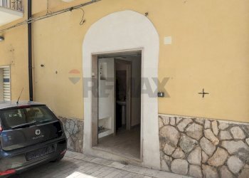 Edificio all\'aperto - Office Via Stella
 
7, Manfredonia - photo 2