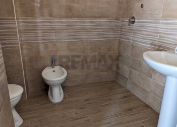Bagno - Office Via Stella
 
7, Manfredonia - photo 15