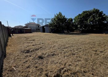 Giardino - Building land Via G.Galilei
15, Sannazzaro de' Burgondi - photo 20