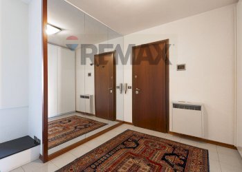 Hall / corridoio - Three-room apartment Via De Fin
 
2, Trieste - photo 6