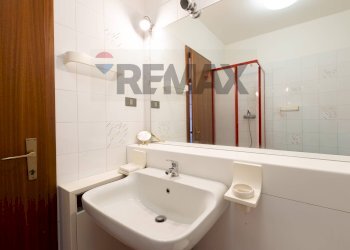 Bagno - Three-room apartment Via De Fin
 
2, Trieste - photo 16