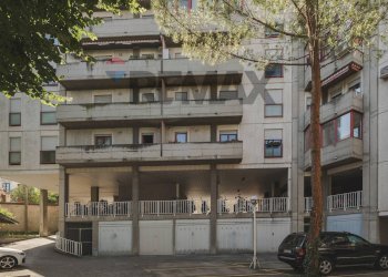 Edificio all\'aperto - Three-room apartment Via De Fin
 
2, Trieste - photo 19