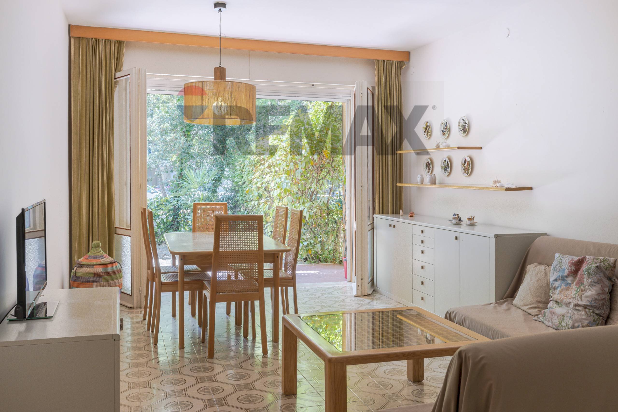 Sala da pranzo - Four-room apartment viale andromeda
 
8, Grado - photo 2