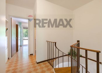 Hall / corridoio - Four-room apartment viale andromeda
 
8, Grado - photo 13