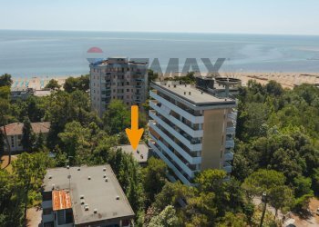 Edificio all\'aperto - Four-room apartment viale andromeda
 
8, Grado - photo 21