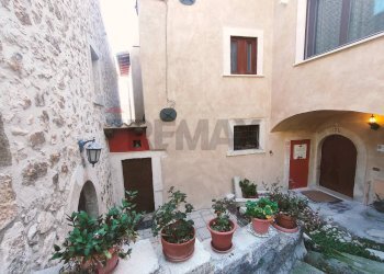 Casa all\'aperto - Semi-detached house Via Dei Mori
 
21, Navelli - photo 3