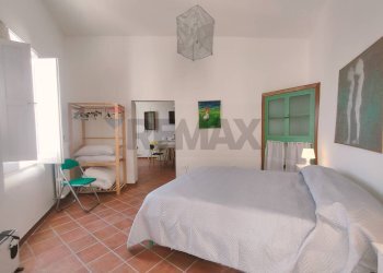Camera / camera da letto - Semi-detached house Via Dei Mori
 
21, Navelli - photo 9