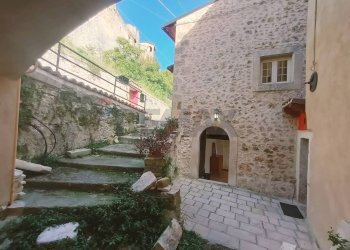 Giardino - Semi-detached house Via Dei Mori
 
21, Navelli - photo 25