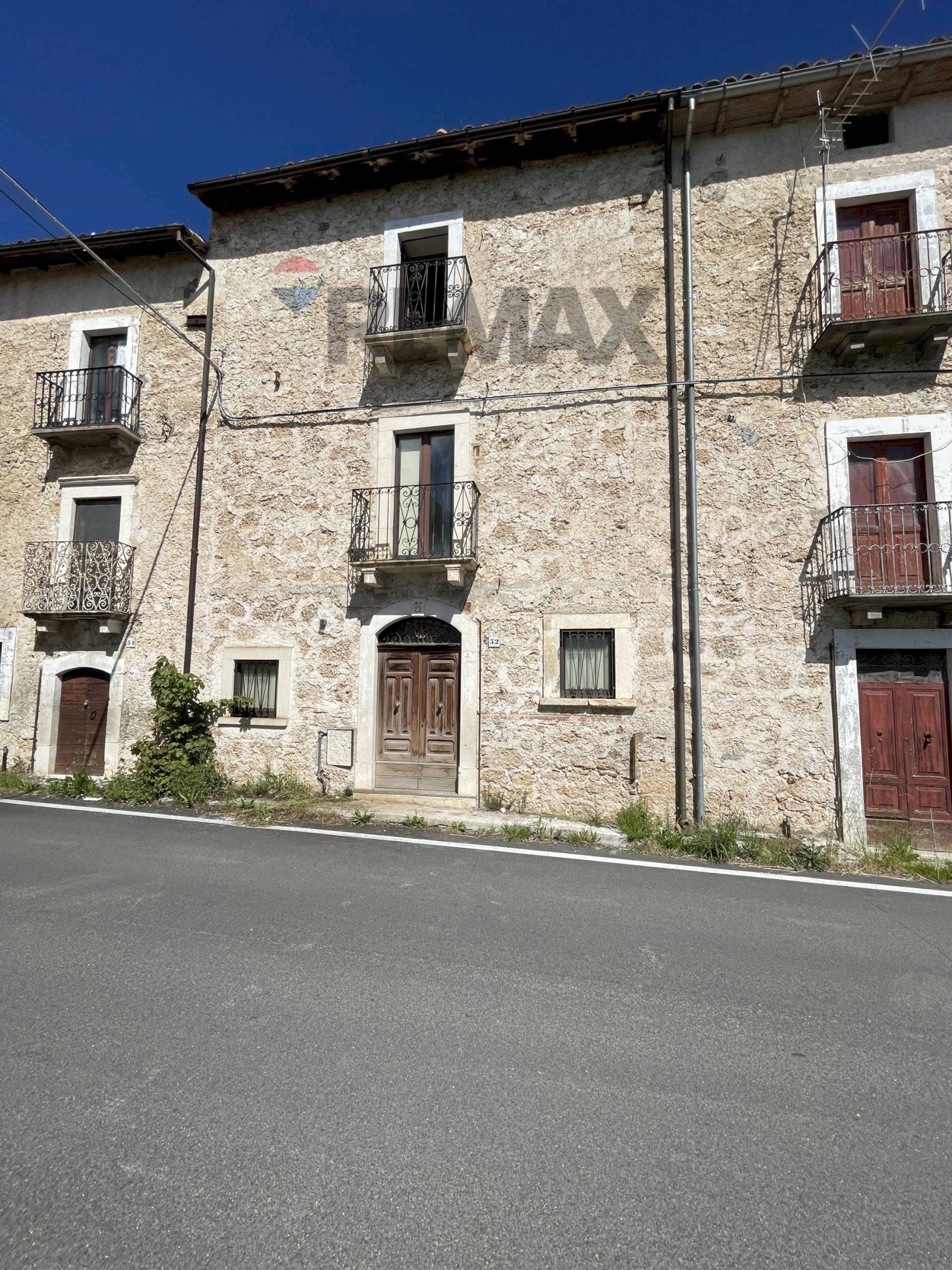 Casa all\'aperto - Casa semi indipendente Via Roma
 
54, Santo Stefano di Sessanio - foto 1