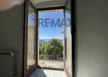 Balcone - Casa semi indipendente Via Roma
 
54, Santo Stefano di Sessanio - foto 15