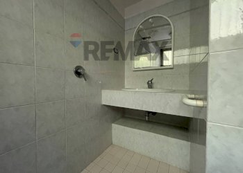 Bagno - Casa semi indipendente Via Roma
 
54, Santo Stefano di Sessanio - foto 17
