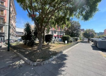 Edificio all\'aperto - Negozio Via Giovanni Chiarini
1, Napoli - foto 2