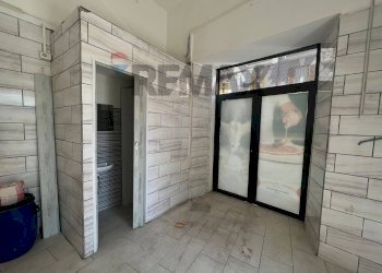 Ricezione / Lobby - Negozio Via Giovanni Chiarini
1, Napoli - foto 7