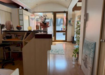Hall / corridoio - Negozio Via Fratelli Rosselli
36, Vicenza - foto 8