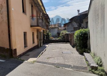 Edificio all\'aperto - Casa semi indipendente via molini
 
3, Fonzaso - foto 3