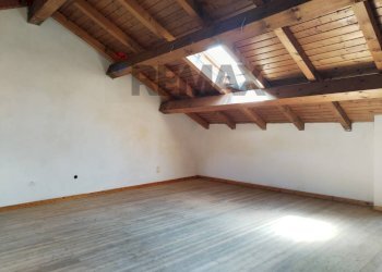 Stanza vuota - Casa semi indipendente via molini
 
3, Fonzaso - foto 34